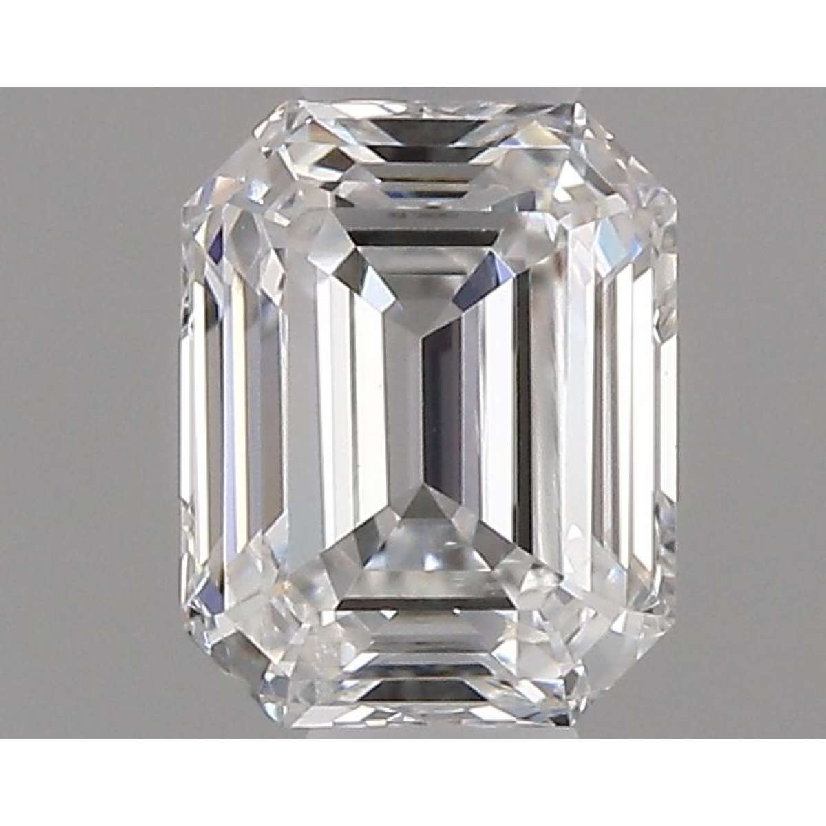Certified Diamond GIA Carats 0.4 Color E Clarity SI2 - VG VG Fluorescence NON Brown No Green No Milky No EyeClean 100% Certified Diamond GIA Carats 0.4 Color E Clarity SI2 - VG VG Fluorescence NON Brown No Green No Milky No EyeClean 100%